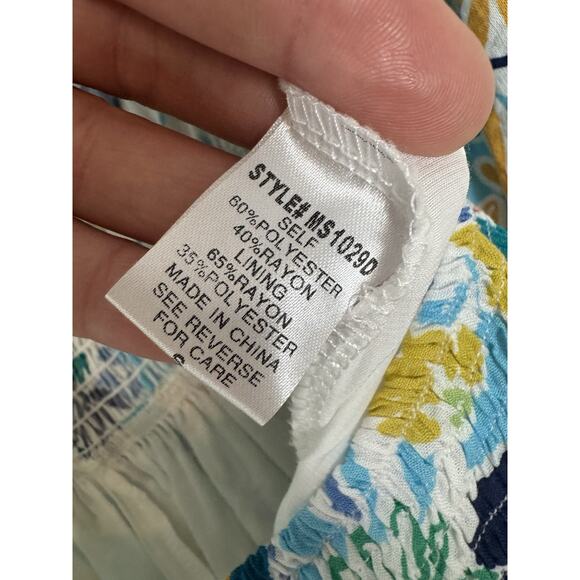 Floral Romper Cut Out Front Long Sleeve Meet Me In Santorini NWT - Picture 11 of 16